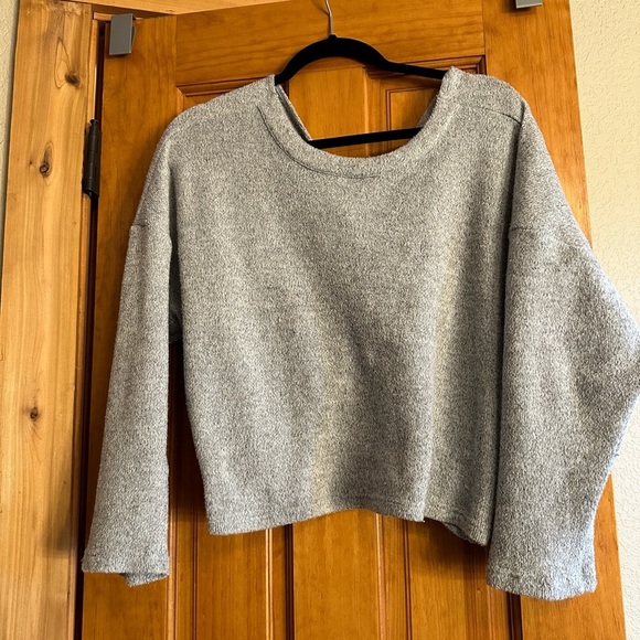 Sugarlips Twist Back Sweater - Picture 3 of 9